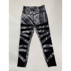 Lululemon • High Times